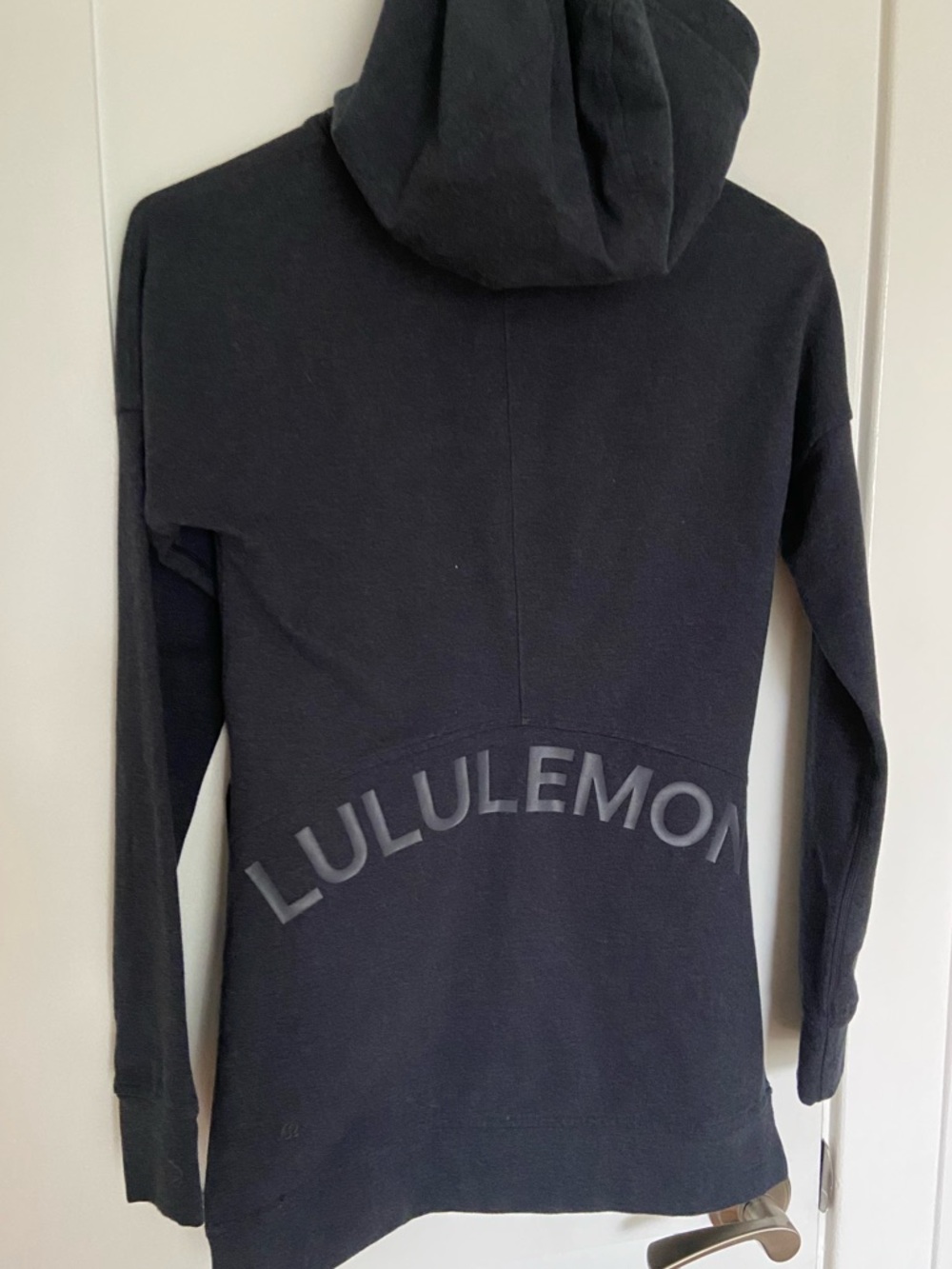40. Size Small/2 LULULEMON Navy Heathered Spell Out Hoodie